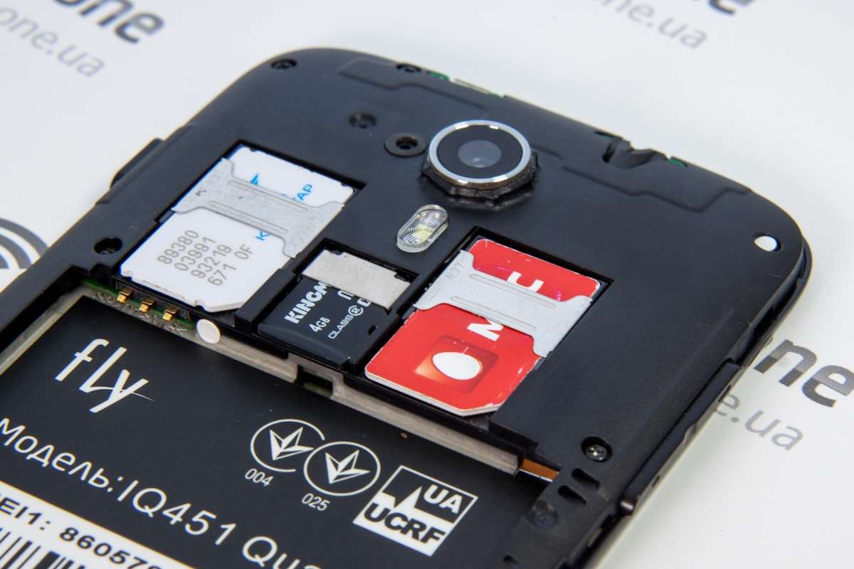 Телефон не бачить флешку MicroSD: що робити, як виправити?