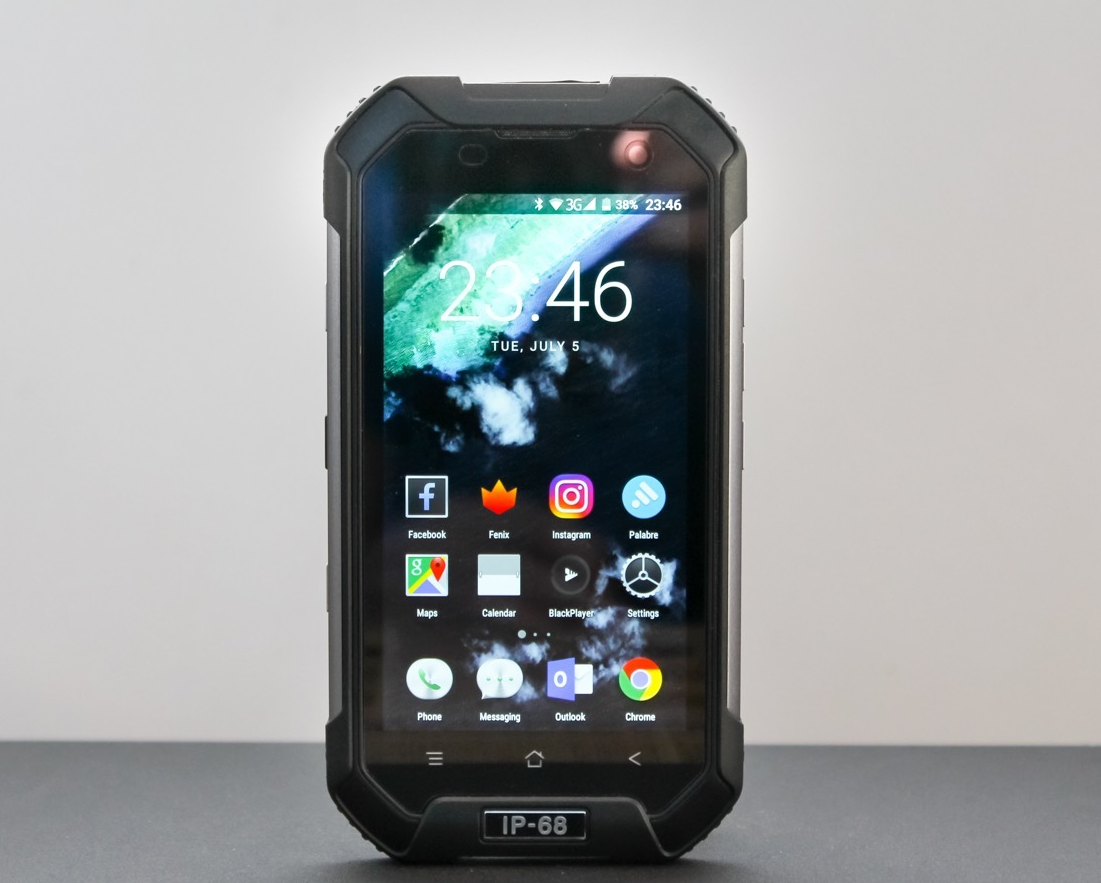 ZTE Axon Mini — смартфон зі смачною ціною і апетитним дизайном [Огляд]