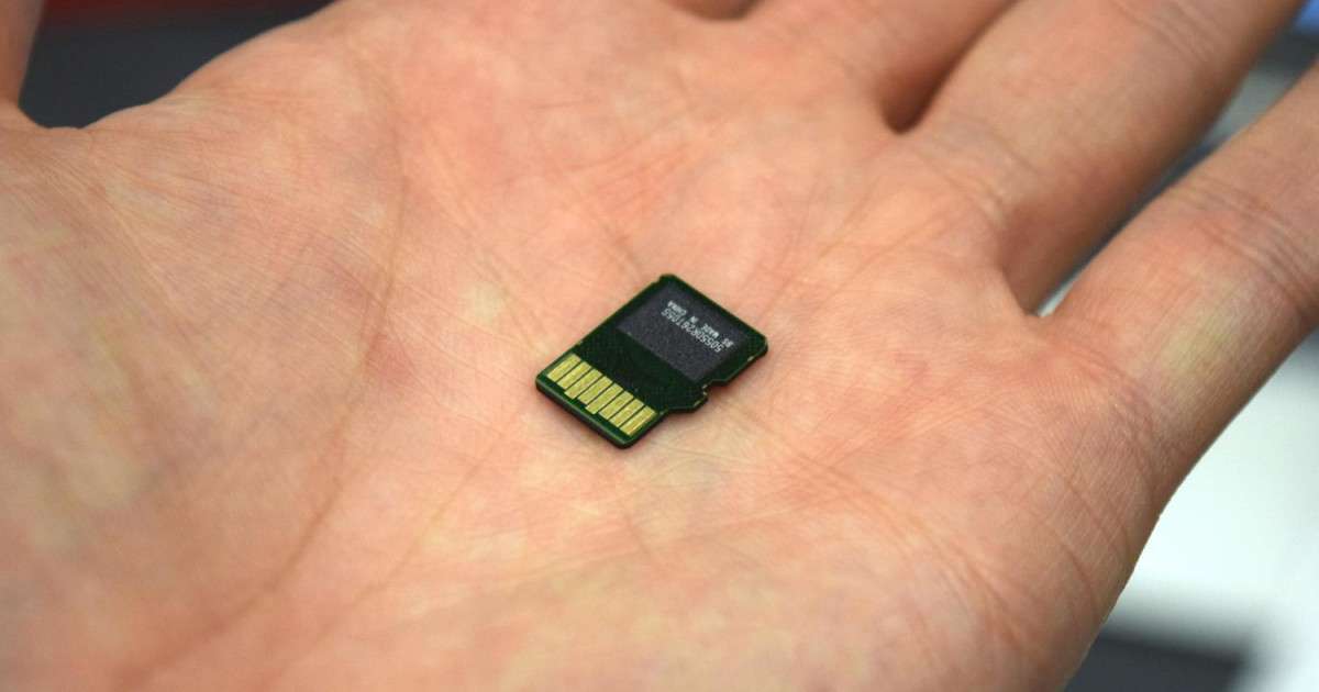 Телефон не бачить флешку MicroSD: що робити, як виправити?