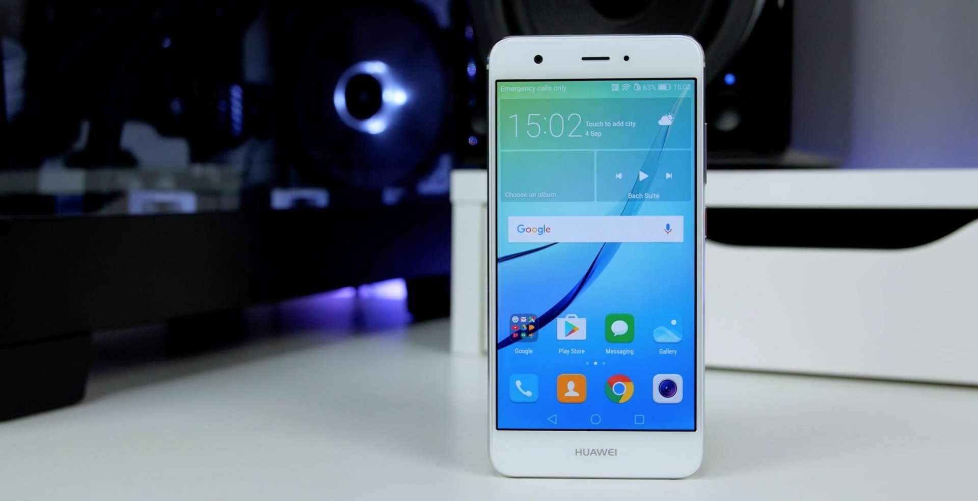 Огляд Huawei Nova: стильний смартфон з Китаю