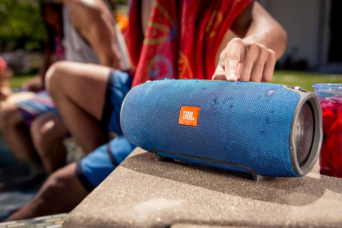 JBL Xtreme — компактна і динамічна потужність в акустичній системі