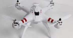 Дрон BAYANGTOYS X16W – невеликий огляд радіокерованого апарату