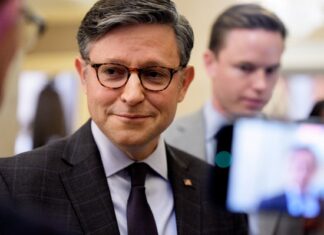 Republikeinse Vrouwen dagen Spreker Johnson uit te midden van toenemende frustratie