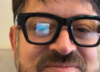 Умные очки: незаметная слежка прямо перед глазами