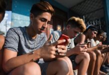 Захопилися соціальними мережами? Ось як провести детоксикацію свого мозку та усунути 10-річну шкоду, каже наука