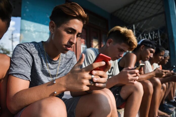 c5b84144-98f9-40ff-aa45-ef7456524609